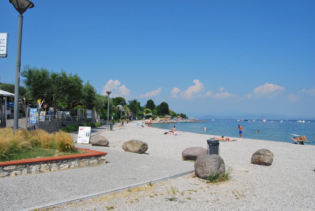 Camping Porto Srl Hotell Moniga del Garda Eksteriør bilde